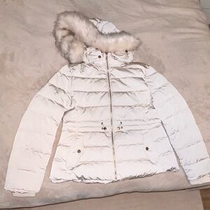 Zara Cream Hooded Puffer Jacket with Faux Fur Trim